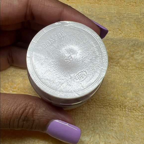 Aminnah I Donut Know what I’ll do without you lip butter 1fl oz/30ml retails $24 - Picture 10 of 12